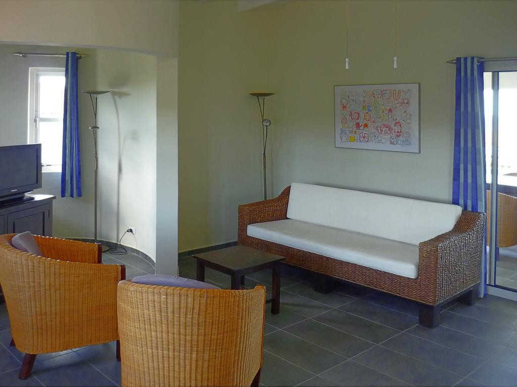 Caribbean Club Bonaire Aparthotel Bagian luar foto