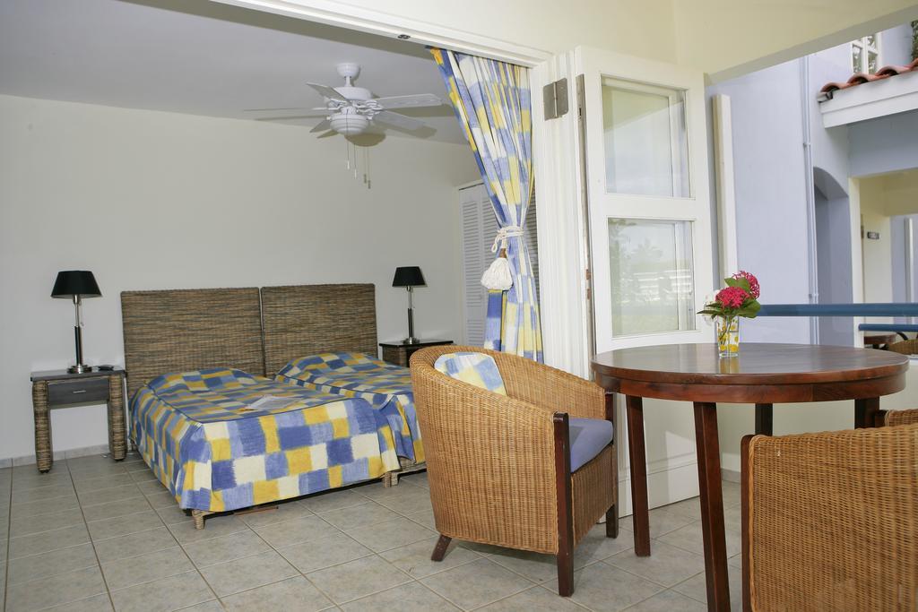 Caribbean Club Bonaire Aparthotel Bagian luar foto