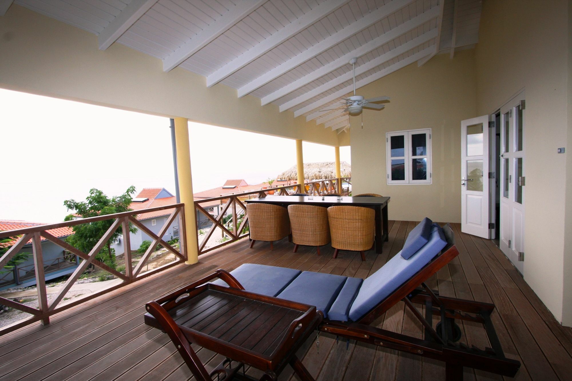 Caribbean Club Bonaire Aparthotel Bagian luar foto