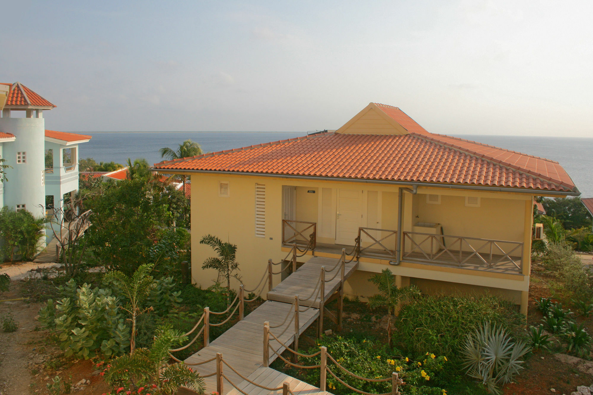 Caribbean Club Bonaire Aparthotel Bagian luar foto